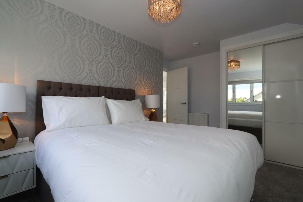 Dunfermline - Luxury 3 Bedroom 2 Bathroom Detached House With Garden Εξωτερικό φωτογραφία