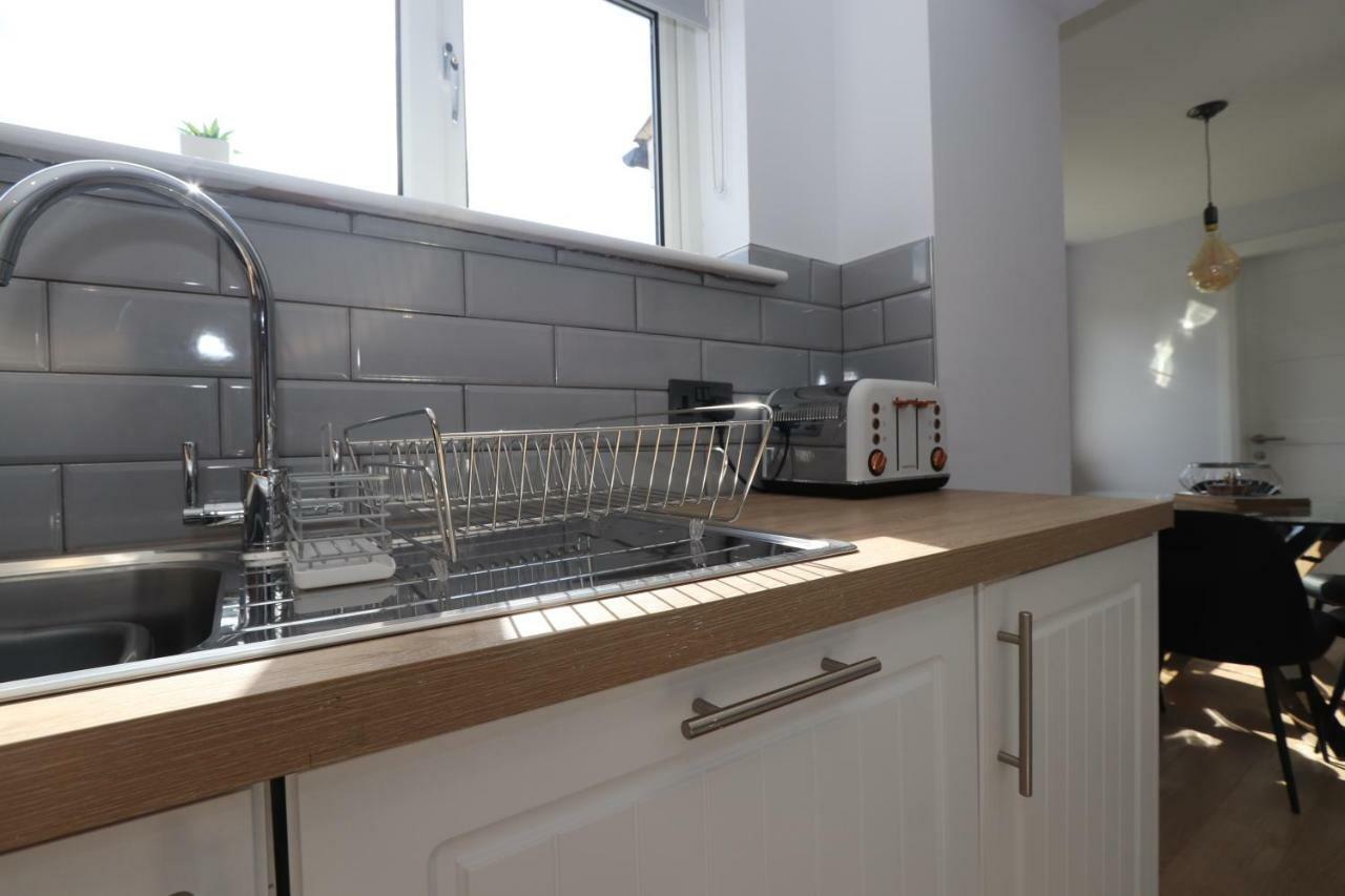 Dunfermline - Luxury 3 Bedroom 2 Bathroom Detached House With Garden Εξωτερικό φωτογραφία